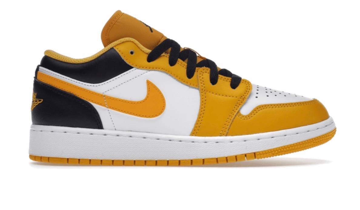 Nike Air Jordan 1 Low FlyEase Taxi White - Compleet paar!